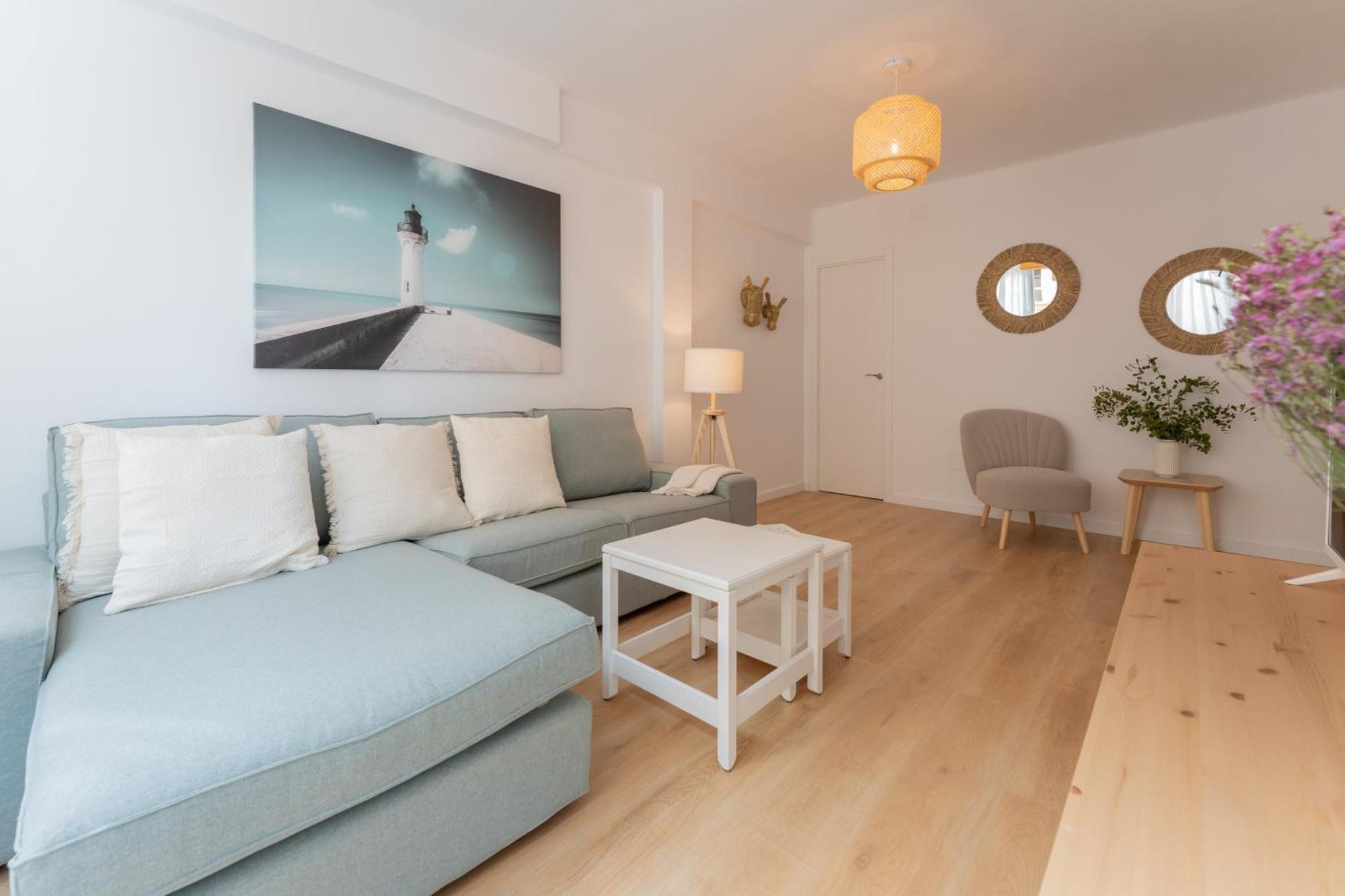 Malaga Lux Oasis - Modern 3Br, Fast Wifi, Smarttv Apartment Exterior photo